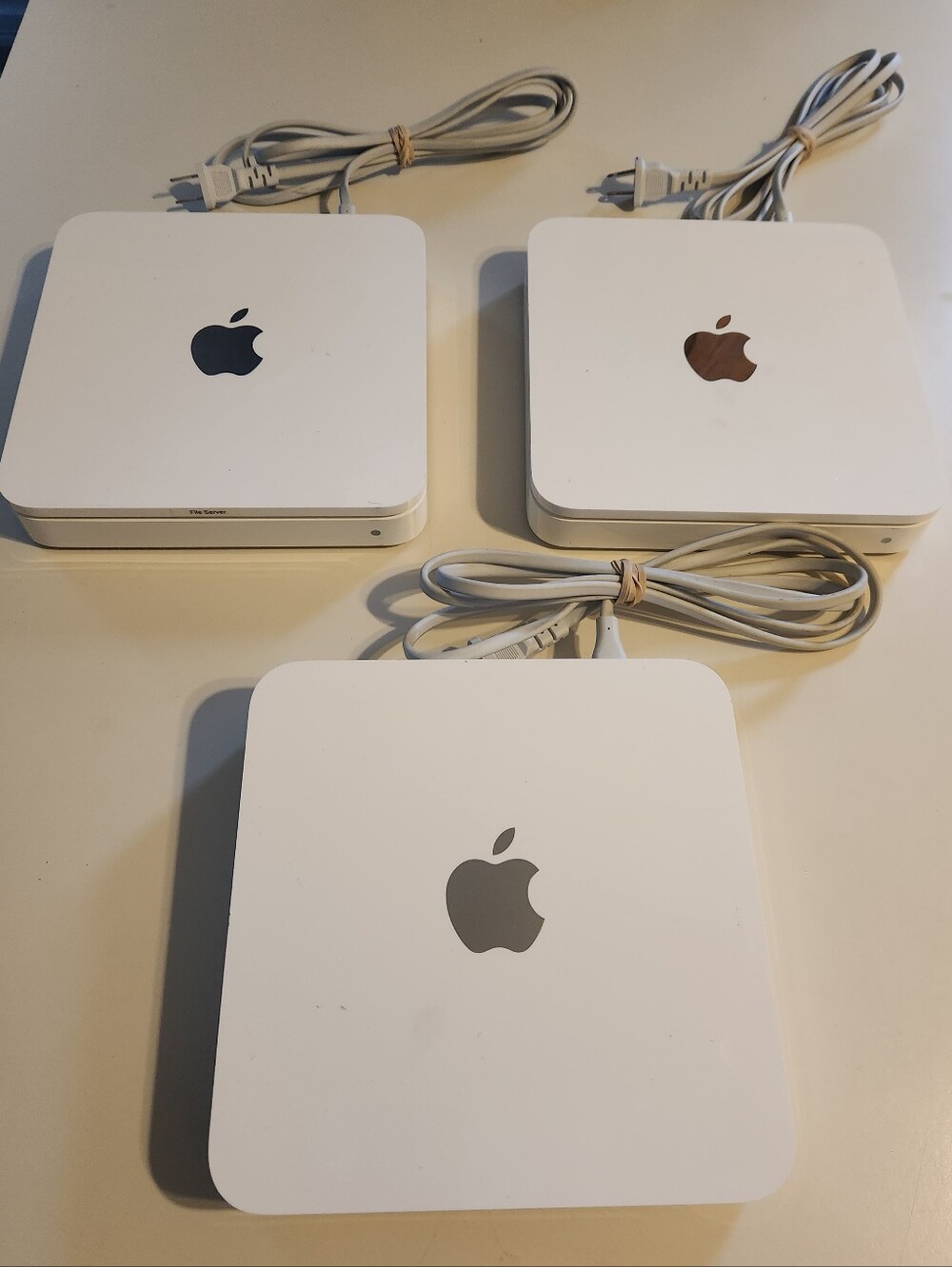 Apple A1409 File Server Time Capsule